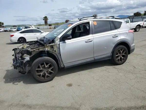 2T3NFREV7GW260818 2016 TOYOTA RAV 4 - Image 1