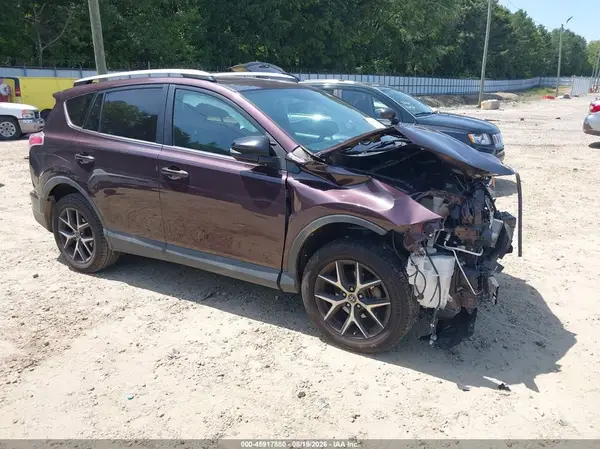 2T3NFREV7GW302274 2016 TOYOTA RAV 4 - Image 1