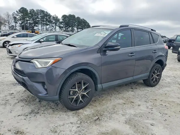 2T3NFREVXHW329812 2017 TOYOTA RAV 4 - Image 1