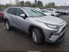 2T3P1RFV0KC025015 2019 TOYOTA RAV 4