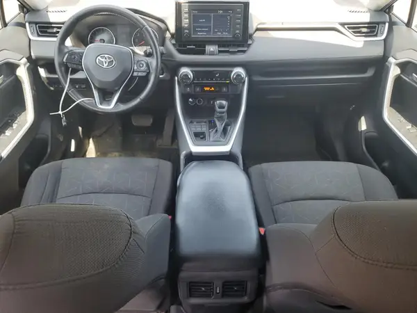 2T3P1RFV0KW045148 2019 TOYOTA RAV 4 - Image 8
