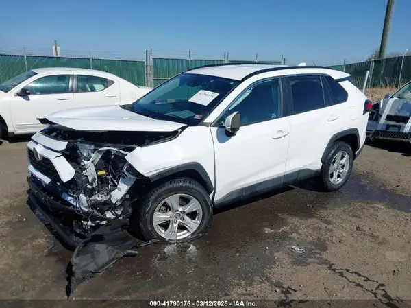 2T3P1RFV0LC073650 2020 TOYOTA RAV 4 - Image 2