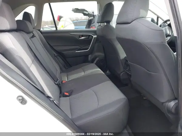 2T3P1RFV0LC075978 2020 TOYOTA RAV 4 - Image 8