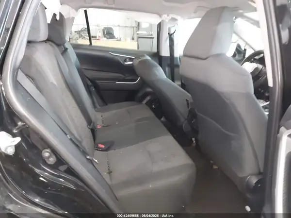 2T3P1RFV0LC079187 2020 TOYOTA RAV 4 - Image 8
