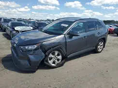 2T3P1RFV0MC179985 2021 TOYOTA RAV 4