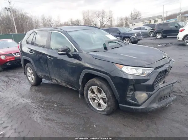2T3P1RFV0MC202777 2021 TOYOTA RAV 4 - Image 1