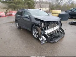 2T3P1RFV0MC227582 2021 TOYOTA RAV 4