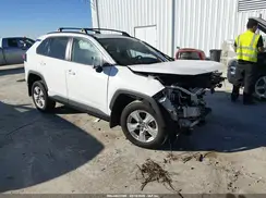 2T3P1RFV0MW176339 2021 TOYOTA RAV 4