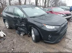 2T3P1RFV0MW180004 2021 TOYOTA RAV 4