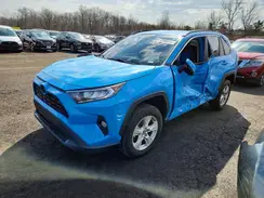 2T3P1RFV0MW215172 2021 TOYOTA RAV 4