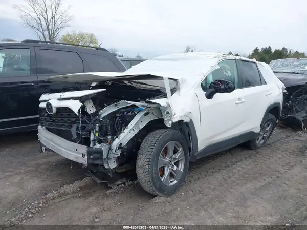 2T3P1RFV0NC279408 2022 TOYOTA RAV 4 - Image 2