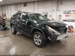 2T3P1RFV0NW271632 2022 TOYOTA RAV 4