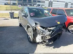 2T3P1RFV0NW277060 2022 TOYOTA RAV 4