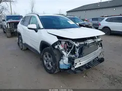 2T3P1RFV0NW295400 2022 TOYOTA RAV 4