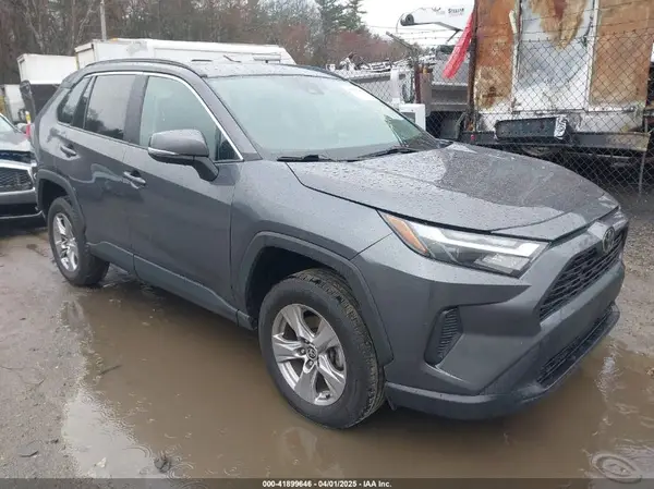 2T3P1RFV0NW298295 2022 TOYOTA RAV 4 - Image 1