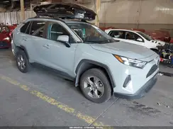 2T3P1RFV0NW301082 2022 TOYOTA RAV 4