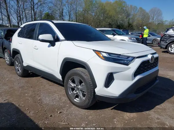 2T3P1RFV0PC327363 2023 TOYOTA RAV 4 - Image 1