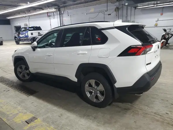 2T3P1RFV0PC343191 2023 TOYOTA RAV 4 - Image 2