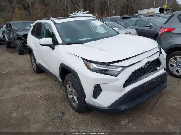 2T3P1RFV0PC353736 2023 TOYOTA RAV 4 - Image 1