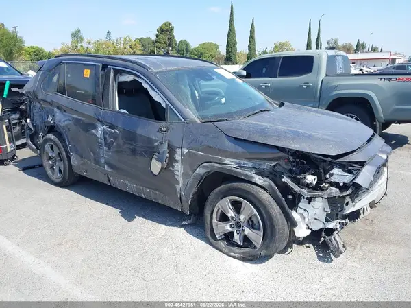 2T3P1RFV0PW370311 2023 TOYOTA RAV 4 - Image 1