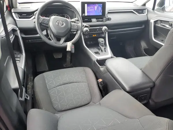 2T3P1RFV0RW427545 2024 TOYOTA RAV 4 - Image 8