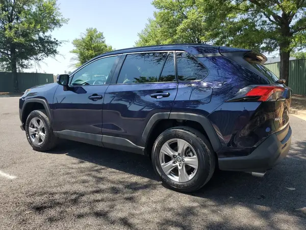 2T3P1RFV0RW455877 2024 TOYOTA RAV 4 - Image 2