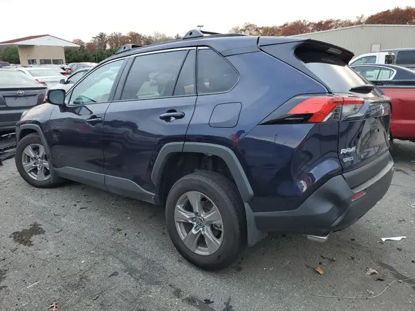 2T3P1RFV0RW456172 2024 TOYOTA RAV 4 - Image 2