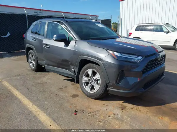 2T3P1RFV0RW461839 2024 TOYOTA RAV 4 - Image 1
