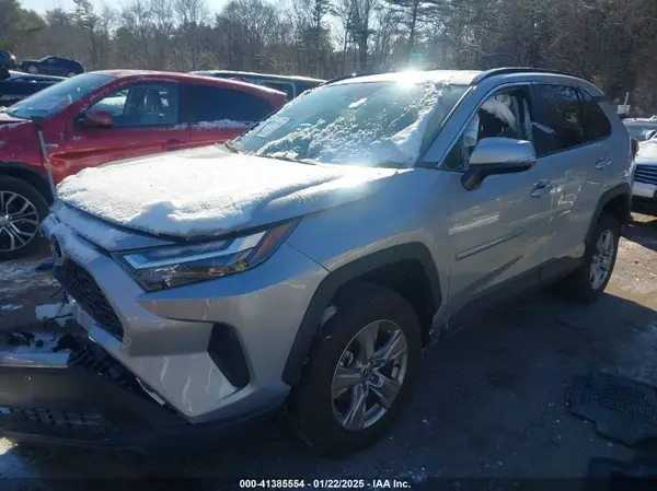2T3P1RFV0RW474784 2024 TOYOTA RAV 4 - Image 2