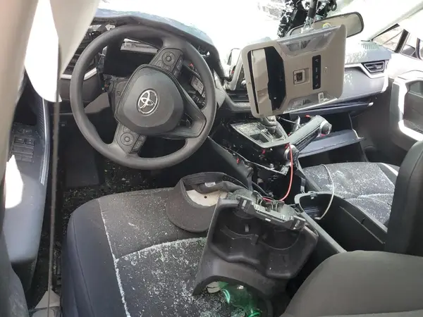 2T3P1RFV0SW507787 2025 TOYOTA RAV 4 - Image 8