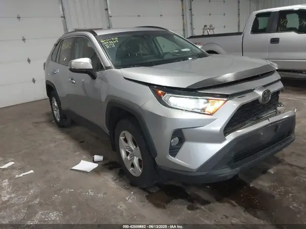 2T3P1RFV1KC025542 2019 TOYOTA RAV 4 - Image 1