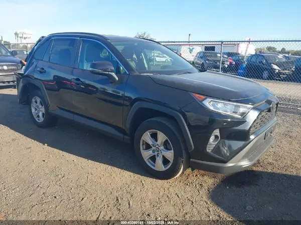 2T3P1RFV1LW103821 2020 TOYOTA RAV 4 - Image 1