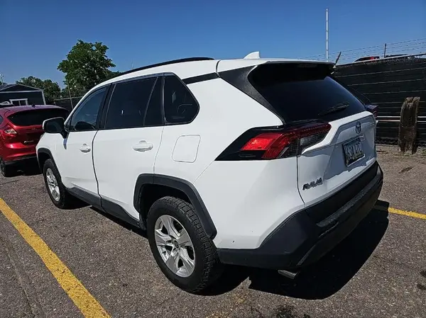 2T3P1RFV1MC215750 2021 TOYOTA RAV 4 - Image 8