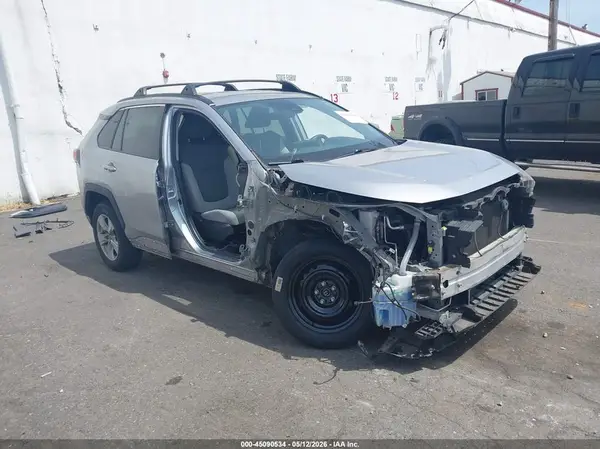2T3P1RFV1MC223363 2021 TOYOTA RAV 4 - Image 1