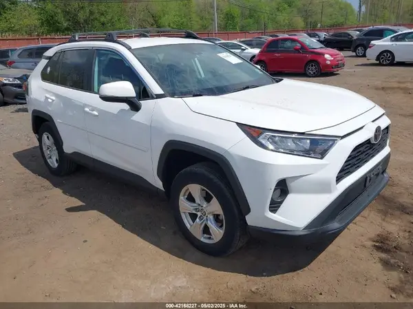 2T3P1RFV1MW243109 2021 TOYOTA RAV 4 - Image 1