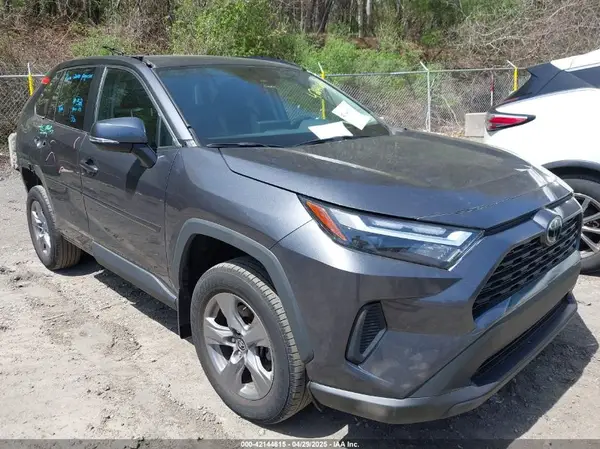 2T3P1RFV1NC266912 2022 TOYOTA RAV 4 - Image 1