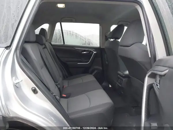 2T3P1RFV1NC273746 2022 TOYOTA RAV 4 - Image 8