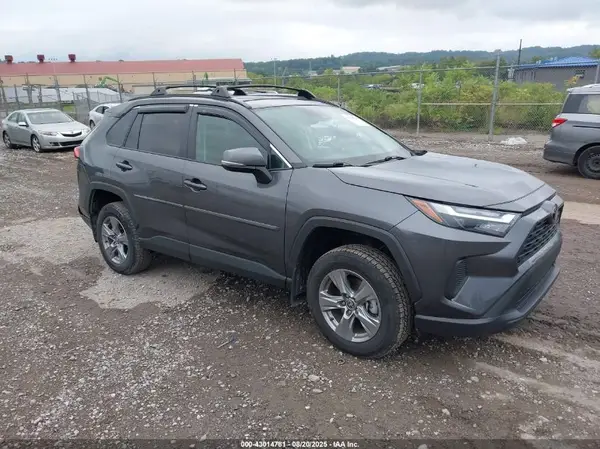 2T3P1RFV1NC292622 2022 TOYOTA RAV 4 - Image 1