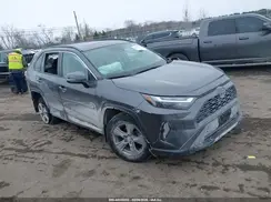 2T3P1RFV1NC292958 2022 TOYOTA RAV 4