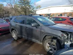 2T3P1RFV1NC318779 2022 TOYOTA RAV 4