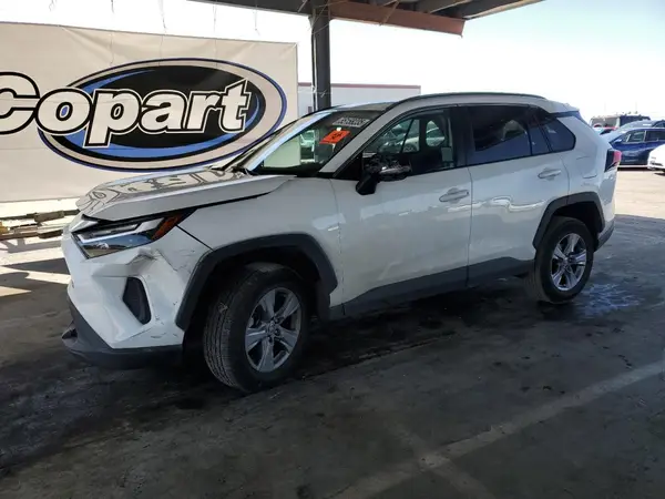 2T3P1RFV1NW252894 2022 TOYOTA RAV 4 - Image 1