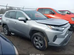 2T3P1RFV1NW282705 2022 TOYOTA RAV 4