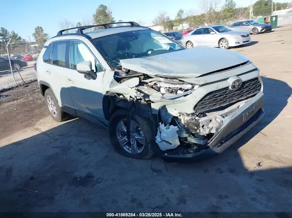 2T3P1RFV1NW300264 2022 TOYOTA RAV 4 - Image 1