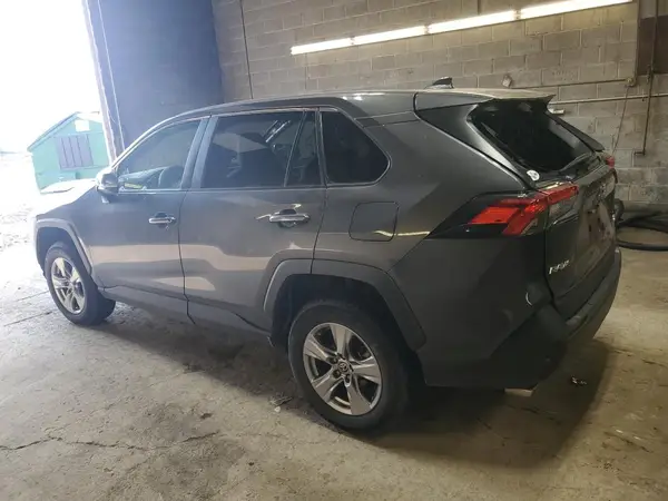 2T3P1RFV1PW332747 2023 TOYOTA RAV 4 - Image 2