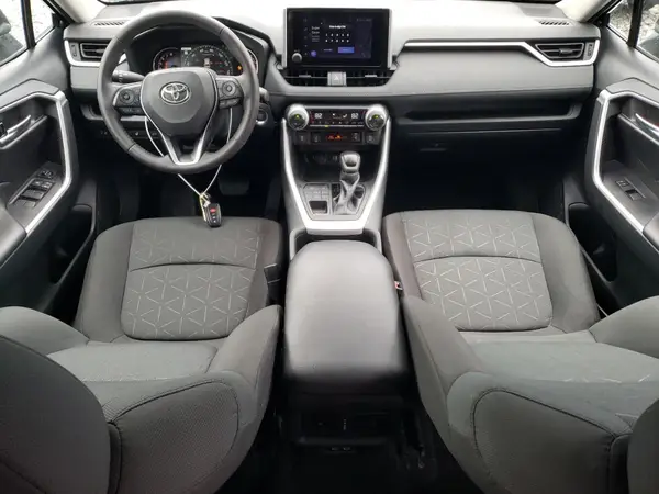 2T3P1RFV1PW363786 2023 TOYOTA RAV 4 - Image 8
