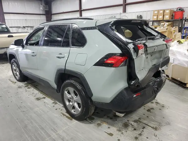 2T3P1RFV1PW395427 2023 TOYOTA RAV 4 - Image 2