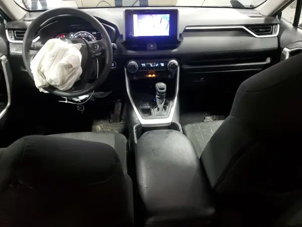 2T3P1RFV1PW395427 2023 TOYOTA RAV 4 - Image 8