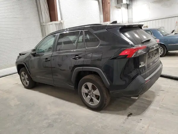 2T3P1RFV1RC393438 2024 TOYOTA RAV 4 - Image 2