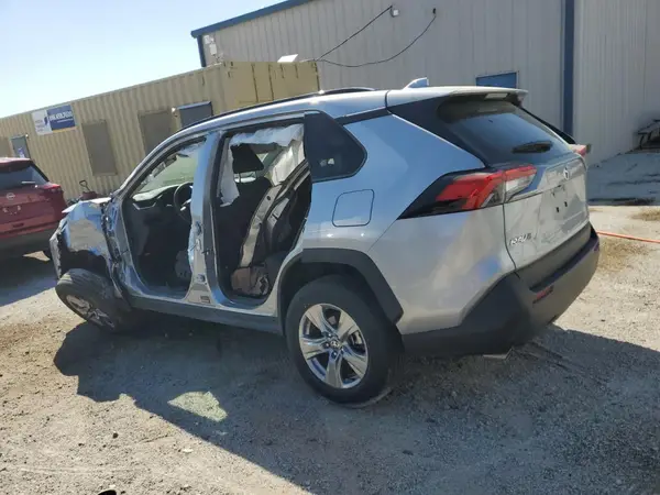 2T3P1RFV1RC432884 2024 TOYOTA RAV 4 - Image 2