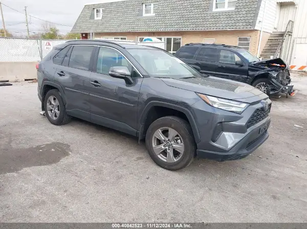 2T3P1RFV1RC433601 2024 TOYOTA RAV 4 - Image 1